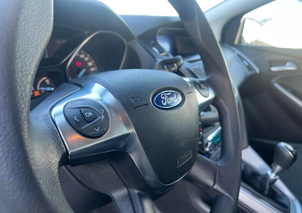Ford Focus cena 19700 przebieg: 232048, rok produkcji 2011 z Pniewy małe 407